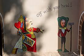 Queen of Hearts chopping heads